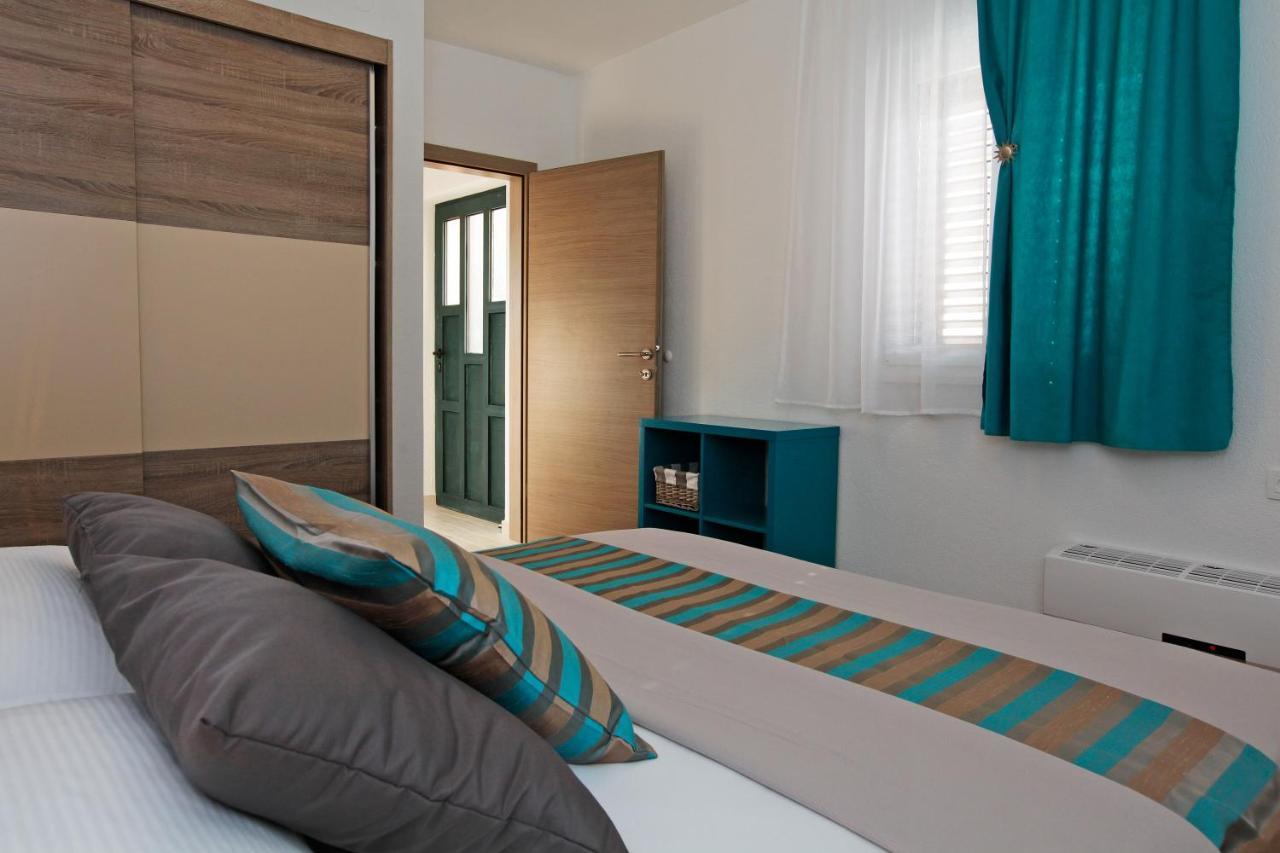 Iris Apartments Bol (Adults Only) المظهر الخارجي الصورة